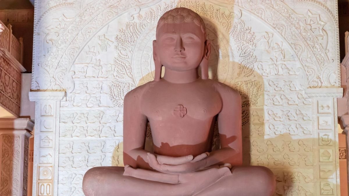 Introduction to Abhinandan Bhagwan: The Fourth Tirthankara of Jainism
